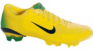 & صور أحذية جميلة للفتياة والفتيان & Nike-mercurial-vapor-III-fg-soccer-shoes