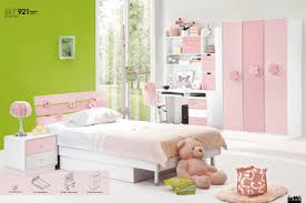 أجمل غرف نوم للأطفال... - صفحة 6 Images?q=tbn:ANd9GcQC2asvsa52HlvMGCSArF9BS8rGP0HtazDJYCvUlQFhKZ8tFncysQ