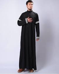 Trend Baju Muslim Pria Arab Tahun 2015 - ContohBusanaMuslim.com