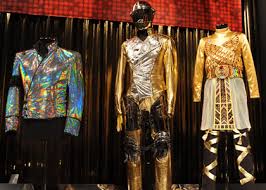 Michael Jackson This Is It Images?q=tbn:ANd9GcQLqS-cLo_CoIhs-yAn5aUcVosDp7TBWYEDxIPZD4LMYf9tR2ytXZEfZmB_NQ