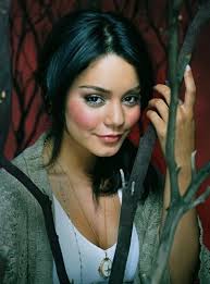Vanessa Hudgens Photos, Wallpapers and Pictures