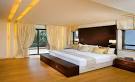 Royal Suite Bedroom Design with King Bed Size - Home Interior ...