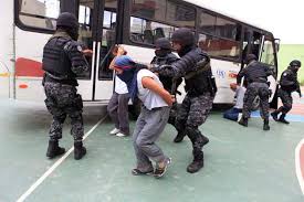 Policía Nacional Bolivariana Images?q=tbn:ANd9GcQNWVkqd9_WV54ddJgc7bVGAsljp-9BslG9OM8KtLtthSzAqv8oUw