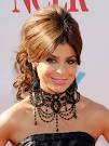 Celebrity Scoops, Pictures, And videos :: PAULA ABDUL