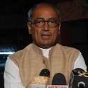 Vyapam scam: Digvijay claims SMS exchanged between accused, MP.