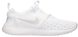 all white nike tennis shoes women