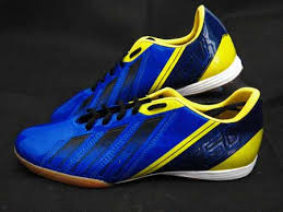 sepatu futsal ADIDAS | Sepatu FutsalQ