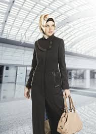 Baju Muslim , Hijab & Gamis Syari