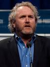 Conservative Blogger ANDREW BREITBART Dead at 43 | Extra