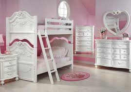 غرف نوم للاطفال تفضلي سيدتي  Images?q=tbn:ANd9GcQecvXMnIZnKKsjvGPFXMWhoA_m8kOT0E1uYRm3rn38Nv5wcHPg