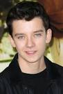 ASA BUTTERFIELD Photos - Bad Grandpa Premieres in Hollywood.