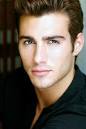 New Haven native Justin Clynes is playing Greg in "A Chorus Line" at the ... - 628x471