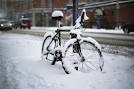 Northeast U.S. braves crippling blizzard | Reuters
