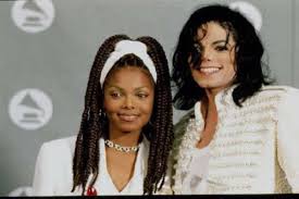  Janet Jackson está processando Vanity Fair sobre ultrajante história do enterro de Michael Jackson  Images?q=tbn:ANd9GcQvelQvu0QT2BFxxMSNOorUIKfGooQUbH36yz9jwtfF1rfgGK3W