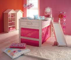 أجمل غرف نوم للأطفال... - صفحة 9 Images?q=tbn:ANd9GcQyLgb2iKmrgt9U0BsOZMXKJCifCzAjg3gv1jboaDEyLHzWLZyDeQ