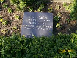 Grab von Johann Lührs (26.02.1860-07.08.1935), Friedhof Oldersum ...