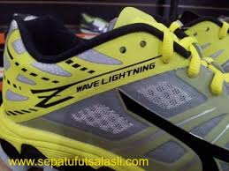 Sepatu Volly Mizuno Wave Lightning Z Silver Volt V1GA 150004 ...