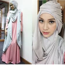 Zaskia Adya Mecca Casual Hijab - Info Fashion Terbaru 2016