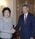 新加坡总理李显龙会见刘延东