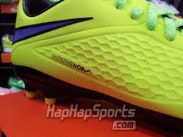 Toko Sepatu Sepak Bola Nike di Bandung 599730-758 9 - HapHapSports.com