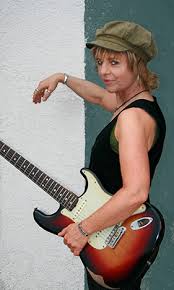Guitarist Debbie Davis a lucky replacement for Jason Ricci at 2nd ... - 6a00d8341c4fe353ef0133f1f233dc970b-320wi