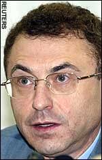 Simon Kukes: stepping into Khodorkovsky&#39;s shoes at Yukos. By Philip Aldrick - money-graphics-2003_920501a