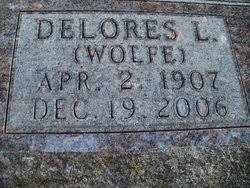 Delores Wolfe Davis (1907 - 2006) - Find A Grave Memorial - 58998886_131733710916