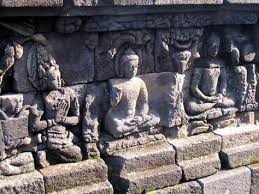 Borobudur - Indonésia Images?q=tbn:ANd9GcRVfHIM4cDQnZhaRv22I7tsIUeMFhV5e_8sZkECGlBjt5tAdekQ