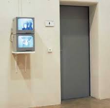 Safe zones, no 7 (The toilets at ZKM), 2001. Installation, Monitore und Kameras Maße variabel. Courtesy Jonas Dahlberg - 13b