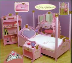 Toddler Girl Bedroom Ideas | HomeIzy.com