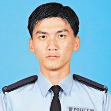 ... Police Constable, is awarded the MBG in recognition of his utmost gallantry in discharging his constabulary duties in Cheung Sha Wan on July 19, 2005. - p03