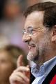 Rajoy 'pasa palabra': elude respaldar a Mayor Oreja como candidato ... - 2008102017rajoybasa_t