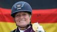 London (dpa) - Dressurreiterin Hannelore Brenner hat bei den Paralympics in ...