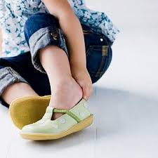 Best Shoes for Toddlers: A Buying Guide | What to Expect