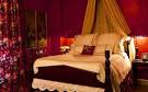 Romantic Bedroom Design Decoration For Couple | fanelis.