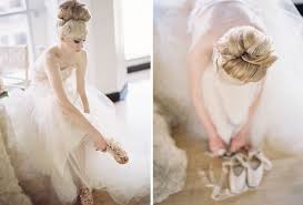 Black Swan + White Swan Wedding Inspiration | Green Wedding Shoes ...
