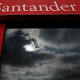 Fitch mantiene la calificación de la financiera del Banco Santander - Investing.com España
