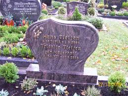 Grab von Hans Tietjen (30.07.1912-04.05.2003), Friedhof Moorhusen - mu128