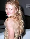 Robert Pattinson Love Scene With Emilie de Ravin (PHOTOS, VIDEO ...