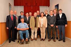 Der Aufsichtsrat: (von links)Helmut Kopf, Georg Schmid, Alexander Schneider, Norbert Knopf (sitzend), Rainer Zeil, Bernd Aberle, Werner Weber, ...