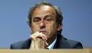 Michel Platini steht Transfers Minderjähriger skeptisch gegenüber, ...