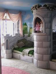 أجمل غرف نوم للأطفال... - صفحة 4 Images?q=tbn:ANd9GcSQ6xwLO4jMGXOiGrd8mjwV_McssIEjoXwB6l4t9t-9QERnAOdZ