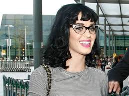 Katy Perry glasses. Trendy 20s. The twenties are a time of excitement and growth, with ever-changing fashion trends. At the tender age of 20, you can afford ... - katy_perry_glasses