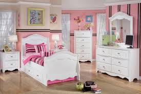 2 Best Girls Bedroom Furniture Themes | Home Interiors