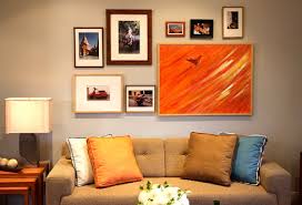 Hanging Art: 3 Approaches Prefered by Interior Designers «