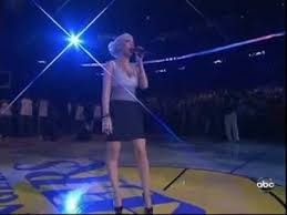  Christina Aguilera – National Anthem (Super Bowl 2011) 