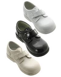boys-velcro-shoes.jpg