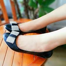 Jual Sepatu Model Terbaru Wanita Flat Shoes Chanel opp39 Hitam ...