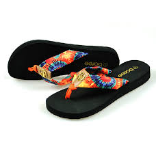 Fresh Colored Print Ribbon Women's Beach Flip Flops - Sandals ...