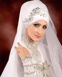 Model Kreasi Aksesoris Jilbab Pengantin Muslimah